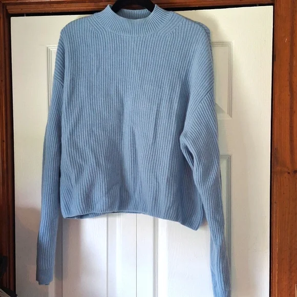 NEW H&M Cashmere Mock Neck Ribbed Sweater Light Blue Size S! VERY RARE!!! - Picture 7 of 9
